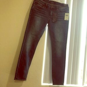 NWT LUCKY BRAND Skinny Capri Jeans